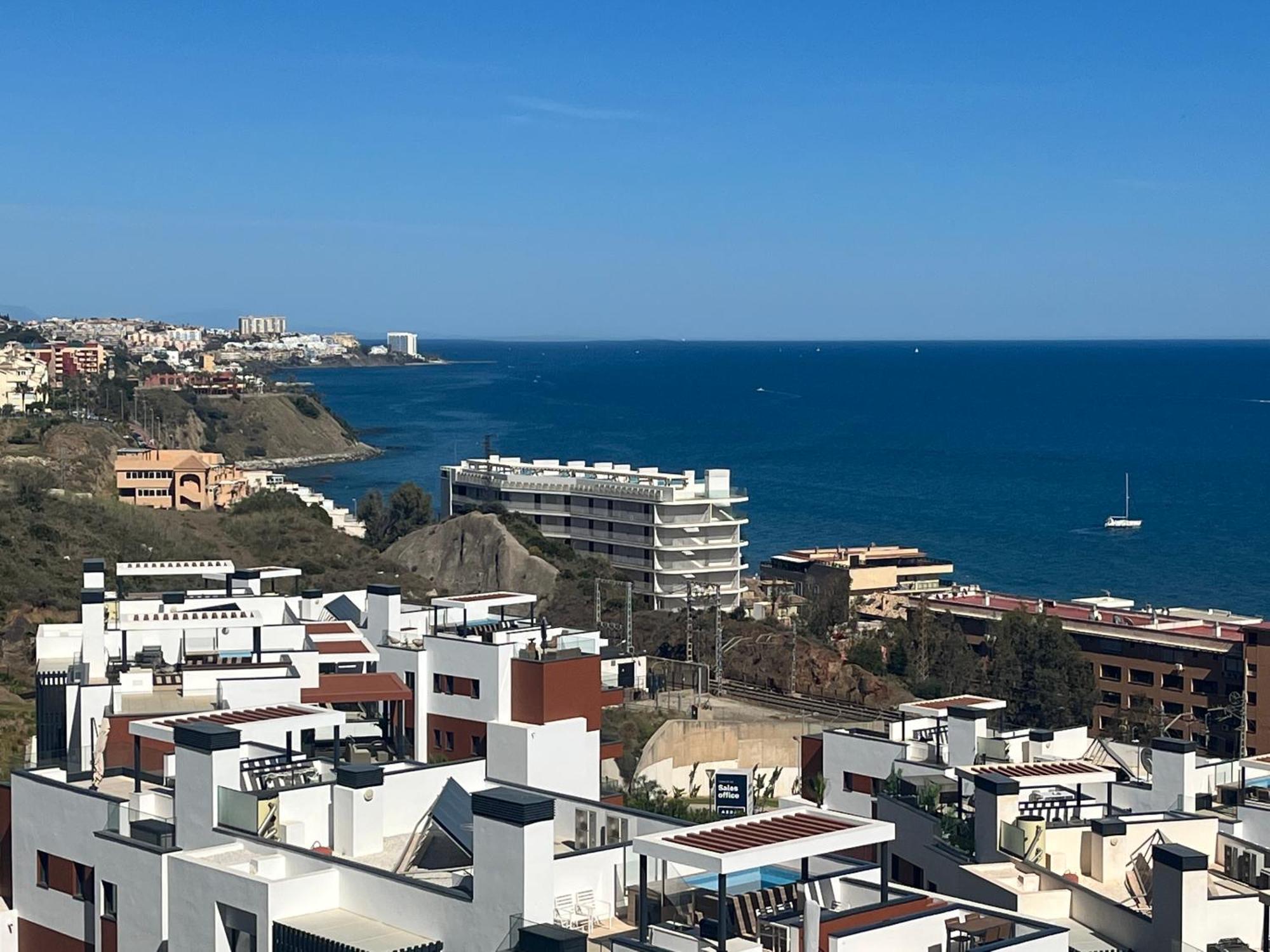 Luxe Coast Views-reserva Del-higueron-pool & Sea Appartamento Málaga